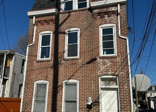 Property at 635 W Green St, Allentown, PA, 18102, 4 beds, 1 bath, [object Object]