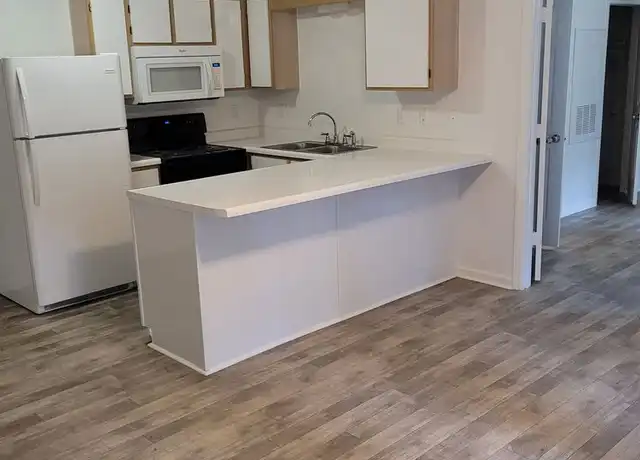 Property at 1901 N Fayetteville St Unit 1901 2C, Asheboro, NC, 27203, 1 bed, 1 bath, [object Object]