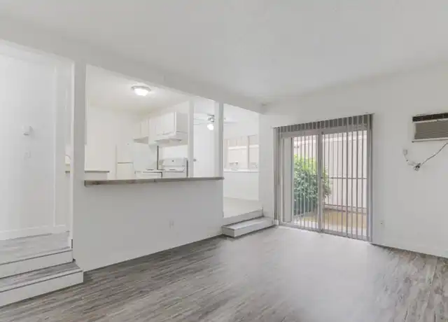 Property at 12520 SW Gem Ln Unit 902, Beaverton, OR, 97005, 1 bed, 1 bath, [object Object]