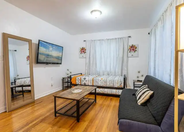 Property at 2014 Newman St #1, Orlando, FL, 32803, 2 beds, 1 bath, [object Object]