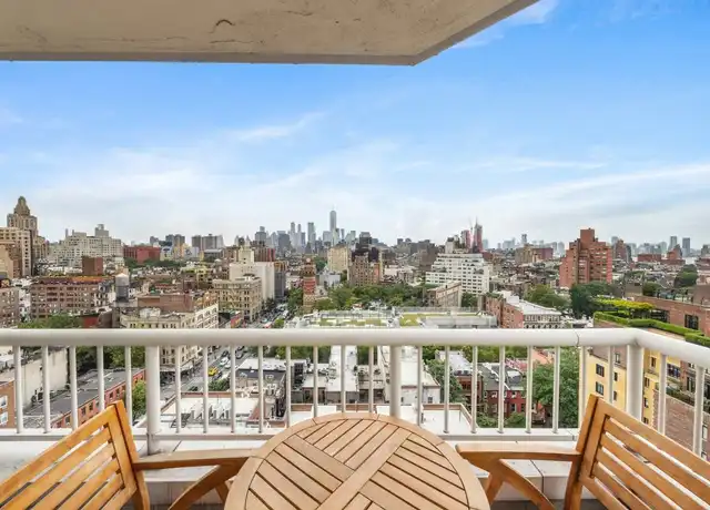 Property at 101 W 12th St Unit 18O, New York, NY, 10011, 1 bed, 1 bath, [object Object]