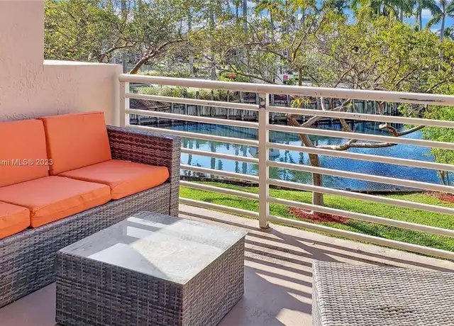 Property at 2731 Ocean Club Blvd, Hollywood, FL, 33019, 2 beds, 2 baths, [object Object]