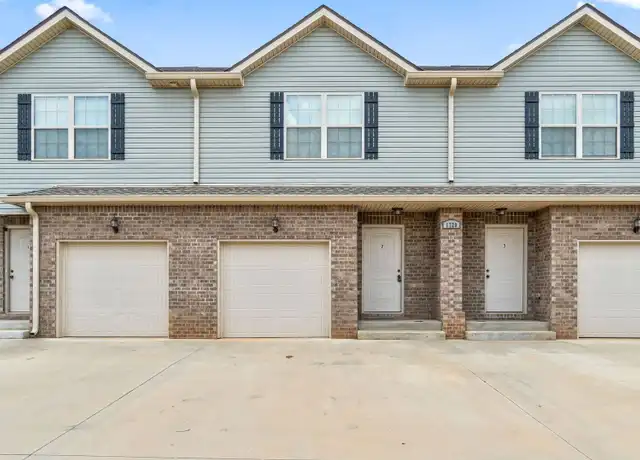 Property at 1720 Manning Dr Unit 2, Clarksville, TN, 37042, 2 beds, 2.5 baths, [object Object]