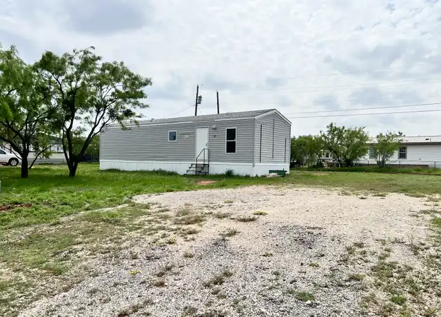 Property at 117 Seminole St, Tye, TX, 79563, 2 beds, 1 bath, [object Object]