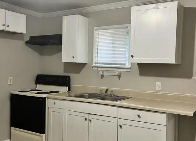 Property at 7701 Boswell Rd, Charlotte, NC, 28215, 2 beds, 2 baths, [object Object]