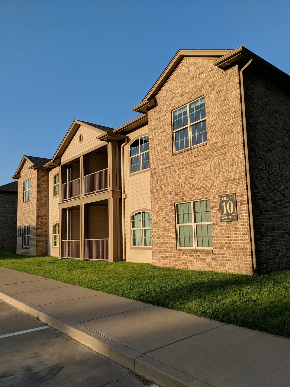 STONEGATE APARTMENTS HALLSVILLE 402 WILLOW ST, HALLSVILLE, TX 75650