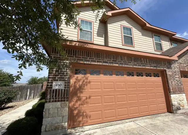 Property at 430 Creekside Curv, New Braunfels, TX, 78130, 3 beds, 2.5 baths, [object Object]