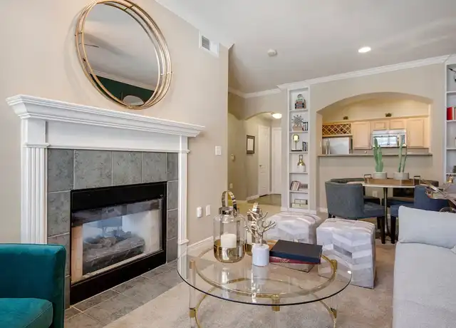 Property at Gables Mirabella - 2600 Cole Ave, Dallas, TX, 75204, 1 bed, 1 bath, [object Object]