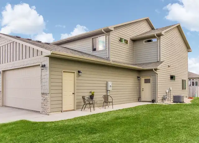 Property at Bison Trail Twin Homes - 3611 E Bison Trl, Sioux Falls, SD, 57108, 3 beds, 2 baths, [object Object]
