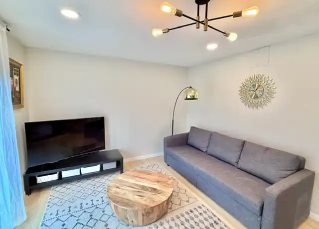 Property at 333 Elm Ct, Pittsburgh, PA, 15237, 3 beds, 1.5 baths, [object Object]