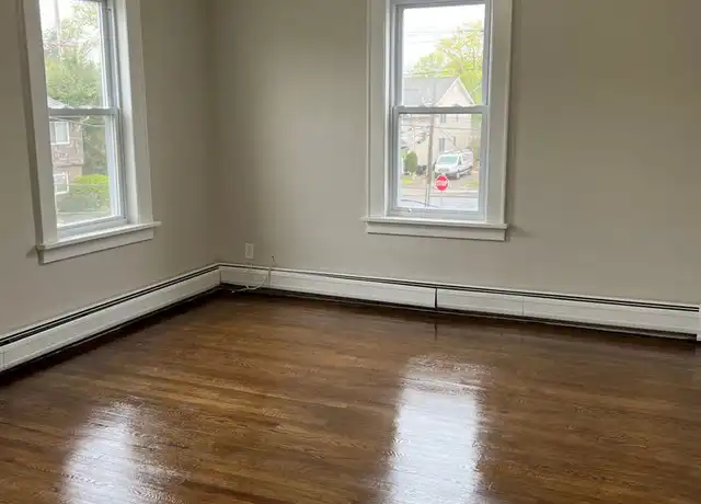 Property at 11 Michigan Ave Unit 5, Hasbrouck Heights, NJ, 07604, 1 bed, 1 bath, [object Object]