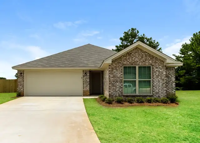 Property at 12 Hideaway Ln, Wetumpka, AL, 36092, 4 beds, 2 baths, [object Object]