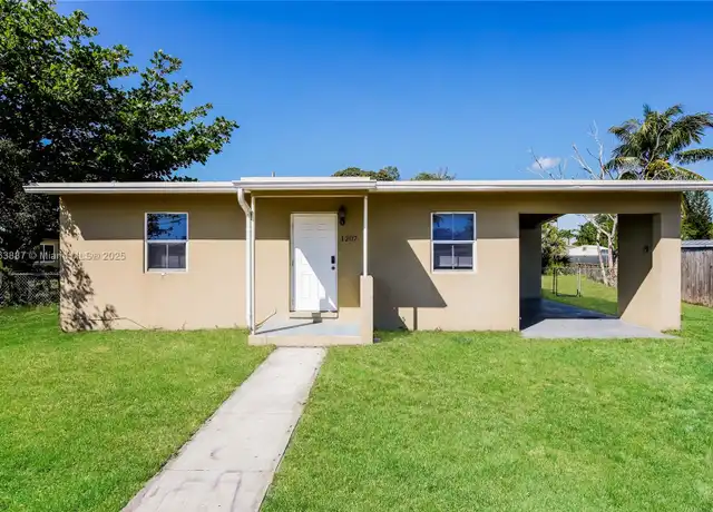 Property at 1207 NW 13th Ln, Fort Lauderdale, FL, 33311, 3 beds, 1 bath, [object Object]