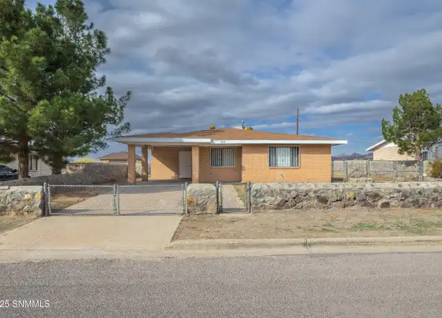 Property at 112 Romero Dr, Dona Ana, NM, 88032, 3 beds, 2 baths, [object Object]