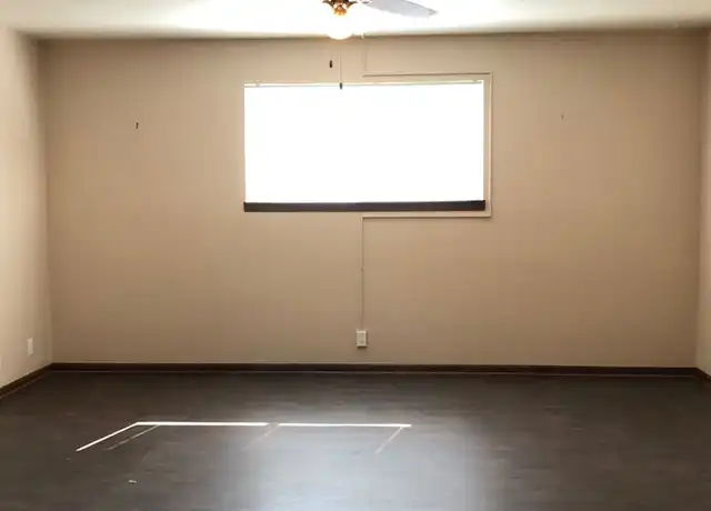Property at 619 5th Ave Unit 3, Council Bluffs, IA, 51501, 2 beds, 1 bath, [object Object]