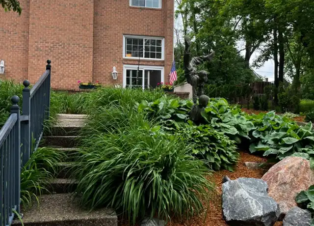 Property at 236 Barry Ave S Unit 236, Wayzata, MN, 55391, 2 beds, 1.5 baths, [object Object]