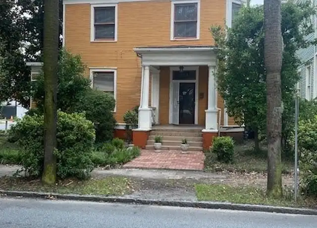 Property at 103 W 37th St, Savannah, GA, 31401, 3 beds, 3 baths, [object Object]