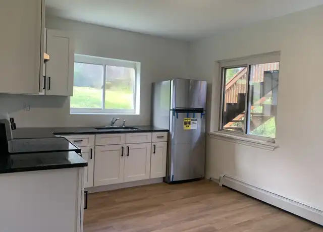 Property at 436 Ripple St, Scranton, PA, 18505, 2 beds, 1 bath, [object Object]