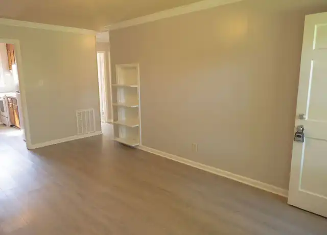 Property at 1913 Manteo Ct, Charlotte, NC, 28208, 2 beds, 1 bath, [object Object]