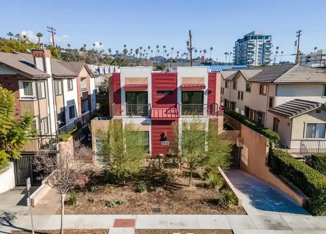 Property at 1212 Viola Ave Unit 102, Glendale, CA, 91202, 2 beds, 2.5 baths, [object Object]
