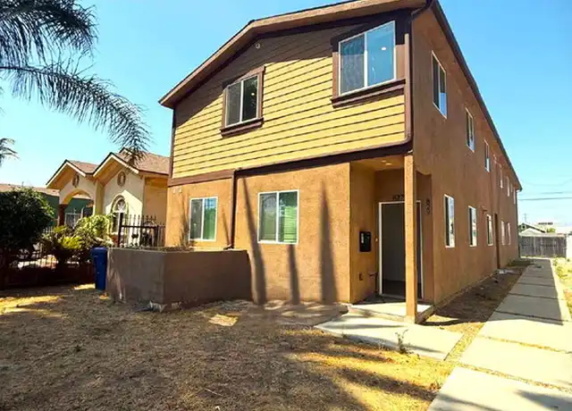 Property at 829 E 74th St, Los Angeles, CA, 90001, 5 beds, 3 baths, [object Object]