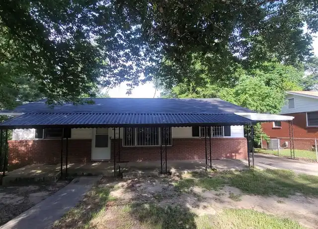 Property at 218 Wickham Dr, Columbus, GA, 31907, 3 beds, 1 bath, [object Object]