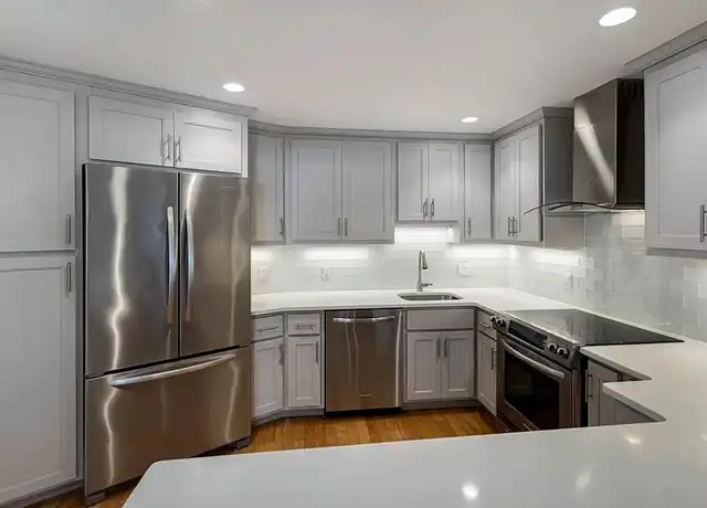 Property at 295 Lynn Shore Dr, Lynn, MA, 01902, 1 bed, 1 bath, [object Object]
