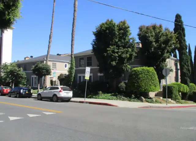 Property at 8714 Holloway Dr Unit 8718 1/2, West Hollywood, CA, 90069, 0 beds, 1 bath, [object Object]