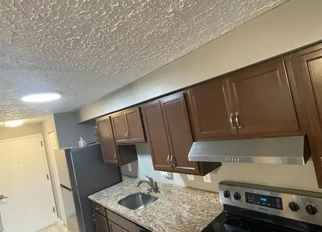 Property at 19521 Gunners Branch Rd Unit B, Germantown, MD, 20876, 2 beds, 2 baths, [object Object]