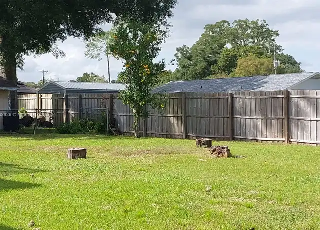 Property at 4901 NE 7th St, Ocala, FL, 34470, 3 beds, 2 baths, [object Object]