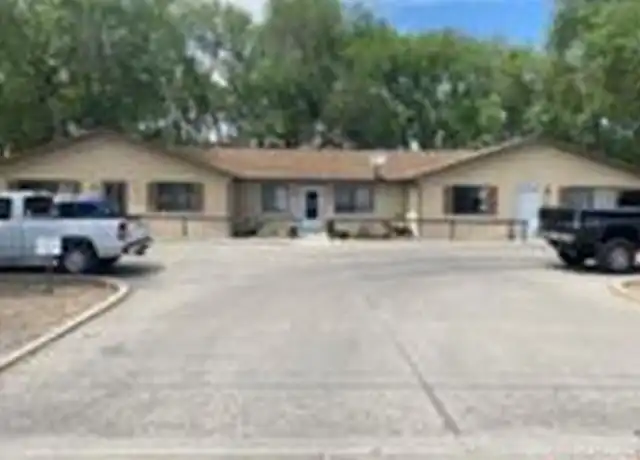 Property at 621 N 9th St Unit 2, Montrose, CO, 81401, 2 beds, 1 bath, [object Object]