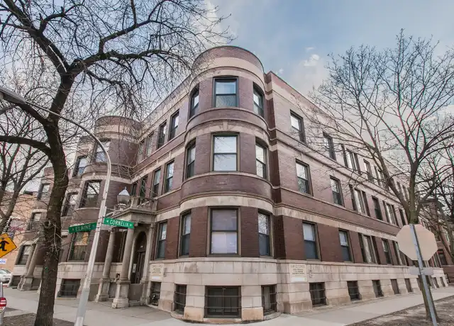 Property at 3450 N Elaine Pl Unit 3456-3, Chicago, IL, 60657, 3 beds, 1 bath, [object Object]