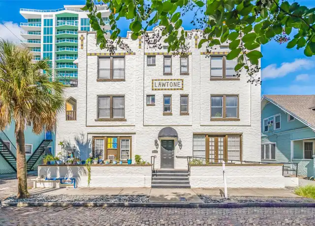 Property at 324 Grove St N Unit 202, St. Petersburg, FL, 33701, 1 bed, 1 bath, [object Object]