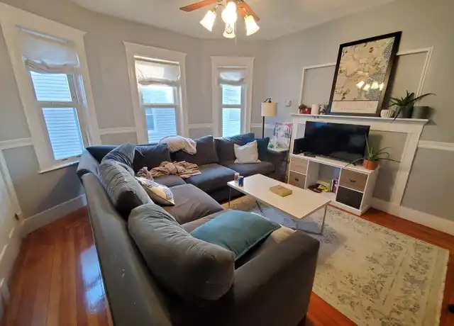 Property at 121 Lowell St Unit U2, Somerville, MA, 02143, 5 beds, 2 baths, [object Object]