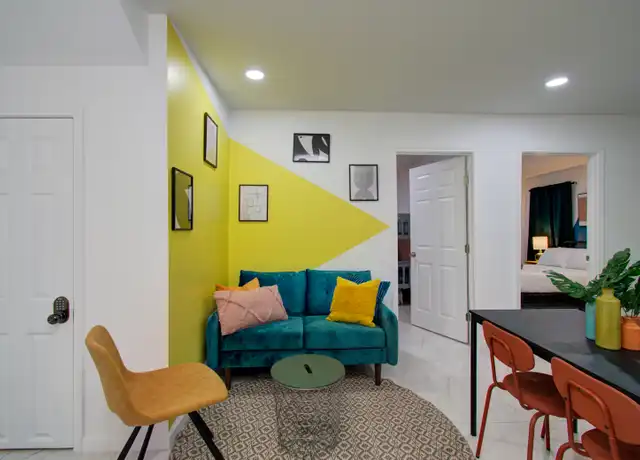 Property at 6403 Avenue C Unit X, Houston, TX, 77011, 2 beds, 1 bath, [object Object]