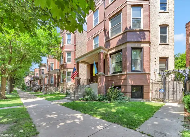 Property at 2208 W Iowa St Unit G, Chicago, IL, 60622, 2 beds, 1 bath, [object Object]