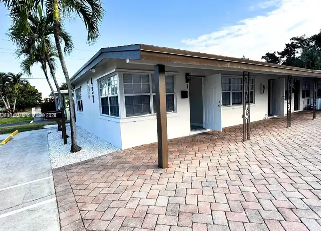 Property at 432 NE 22nd Ave Unit 1, Pompano Beach, FL, 33062, 2 beds, 2 baths, [object Object]