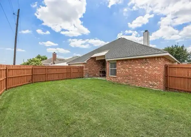 Property at 1330 Mercury Ln, Lancaster, TX, 75134, 3 beds, 2 baths, [object Object]