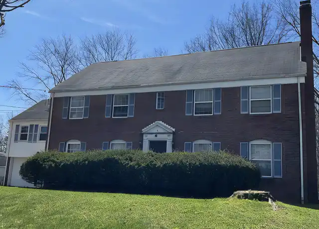 Property at 589 Tod Ln, Youngstown, OH, 44504, 2 beds, 1 bath, [object Object]