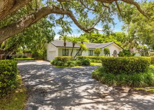 Property at 7915 SW 166th St, Palmetto Bay, FL, 33157, 4 beds, 3 baths, [object Object]