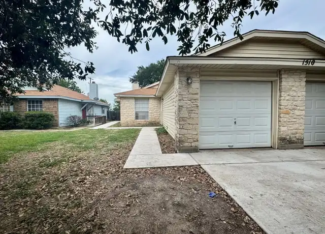Property at 1510 S Medina St Unit A, Lockhart, TX, 78644, 3 beds, 2 baths, [object Object]