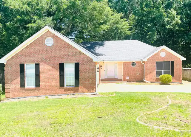 Property at 835 Heather Dr, Prattville, AL, 36066, 3 beds, 2 baths, [object Object]
