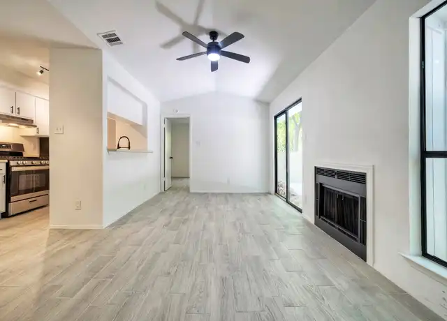 Property at 12810 Tomanet Trl Unit A, Austin, TX, 78727, 2 beds, 2 baths, [object Object]