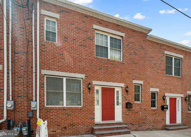 Property at 656 N 8th St, Philadelphia, PA, 19123, 2 beds, 2.5 baths, [object Object]