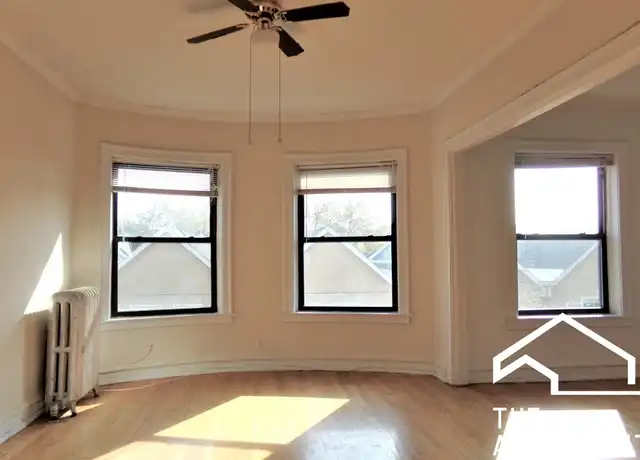 Property at 6812 N Lakewood Ave Unit 2A, Chicago, IL, 60626, 1 bed, 1 bath, [object Object]