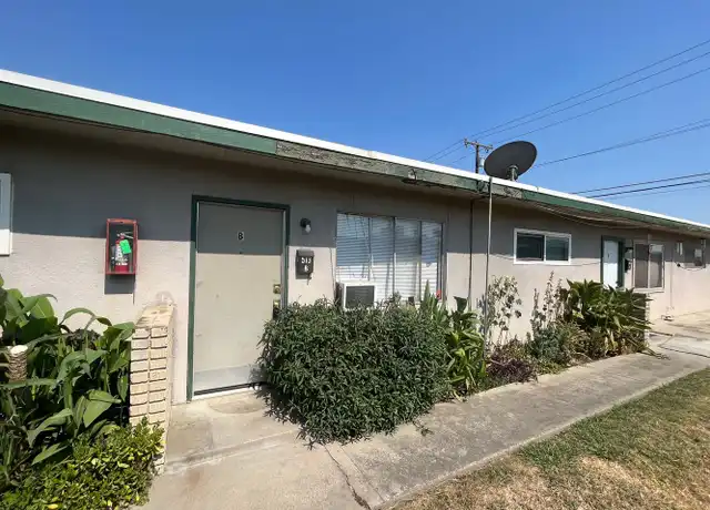 Property at 513 E Myrtle Ave Unit B, Visalia, CA, 93292, 2 beds, 1 bath, [object Object]