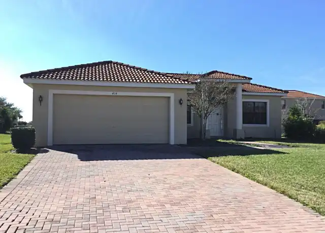 Property at 414 Caraway Dr, Kissimmee, FL, 34759, 3 beds, 2 baths, [object Object]