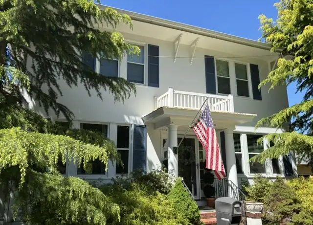 Property at 104 S Clinton Ave, Wenonah, NJ, 08090, 3 beds, 1.5 baths, [object Object]
