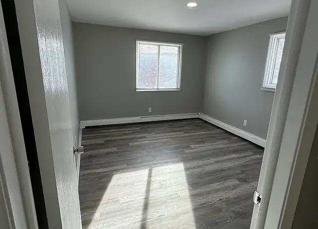 Photo of 5020 40th Ave, Kenosha, WI 53144