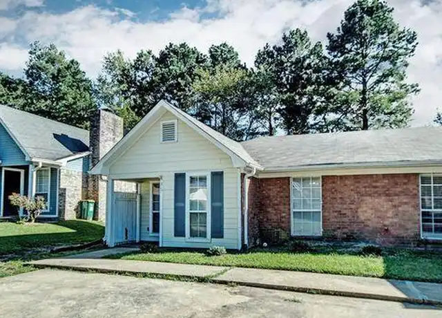 Property at 317 Peach Orchard Dr, Ridgeland, MS, 39157, 2 beds, 2 baths, [object Object]